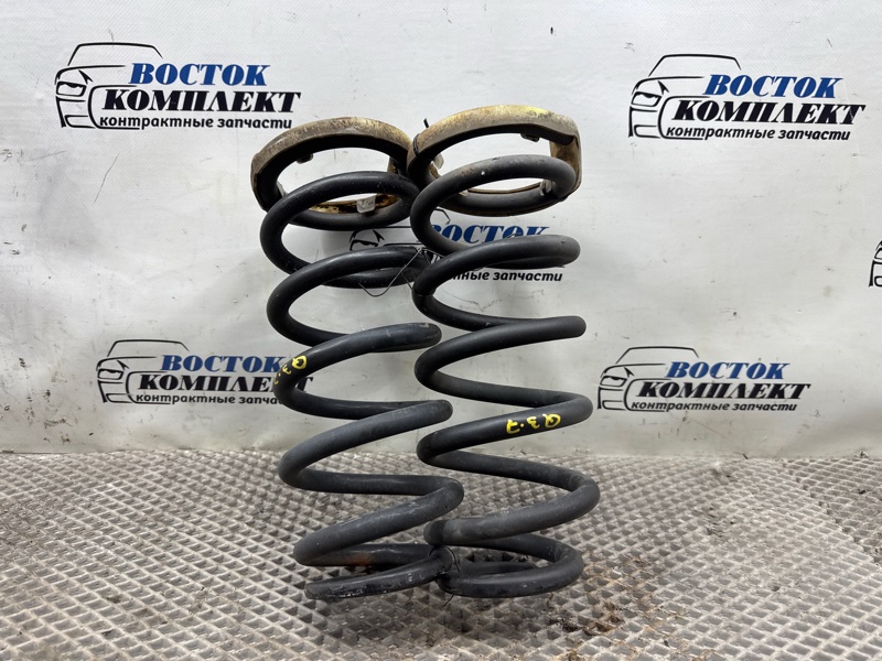 Пружина подвески Honda Odyssey 2002 RA6 F23A зад