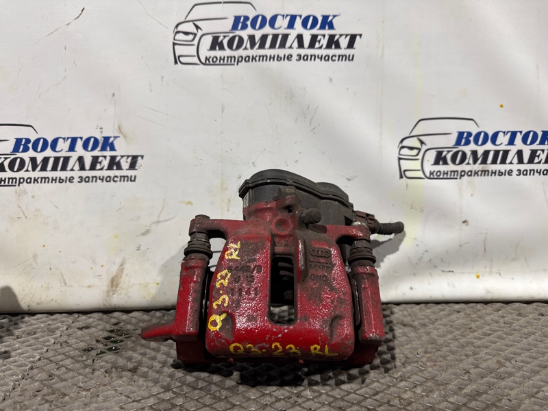 Суппорт Audi A4 2012 8K2 CDNB зад лев