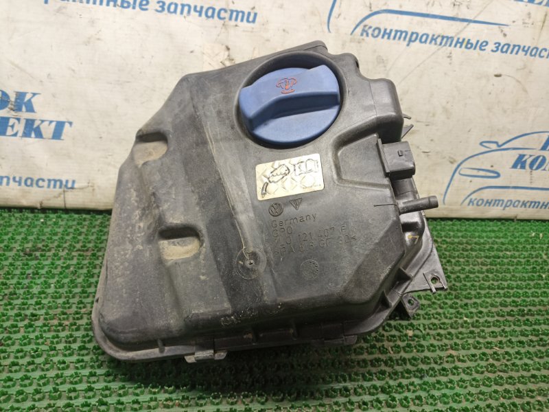 Бачок расширительный Volkswagen Touareg 2005 7L6 BMX