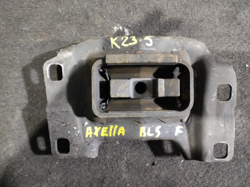 Подушка двигателя Mazda Axela BL5FP ZY-VE перед
