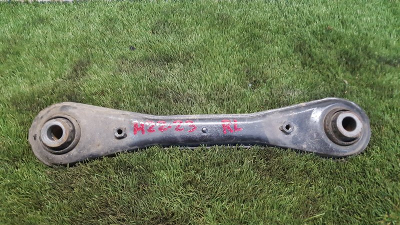 Рычаг подвески Honda Stepwgn RF3 K20A зад лев