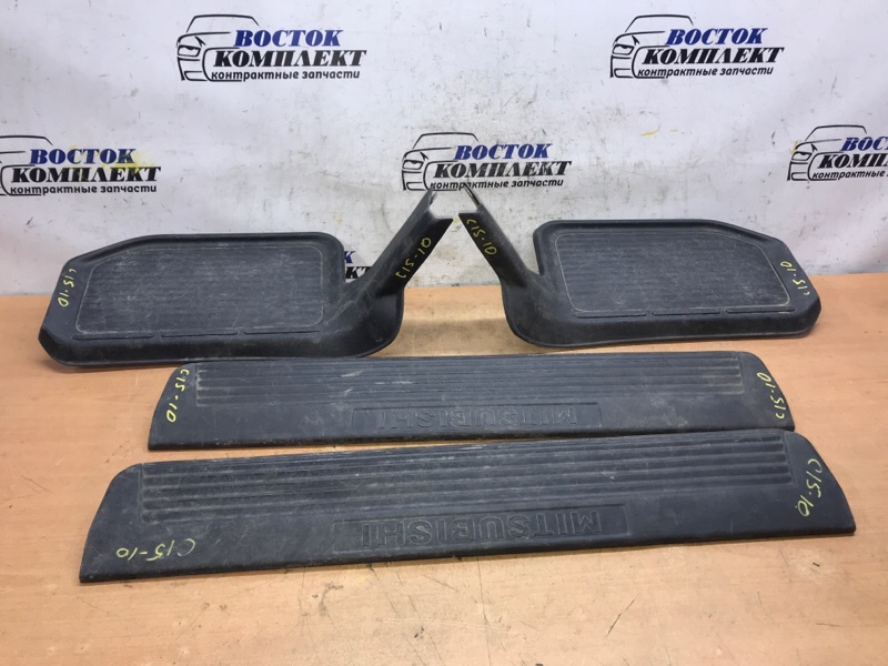 Накладка порога Mitsubishi Pajero 2014 V93W 6G72