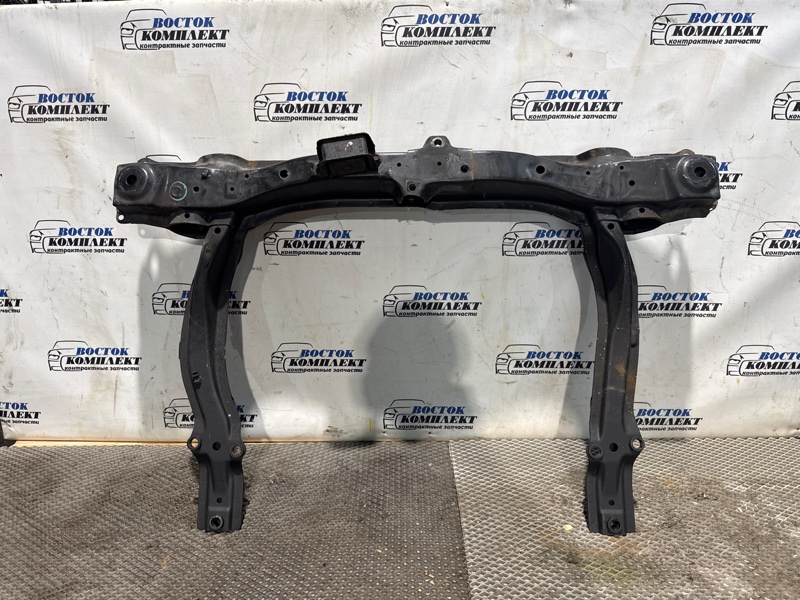 Балка поперечная Honda Odyssey 2002 RA6 F23A перед