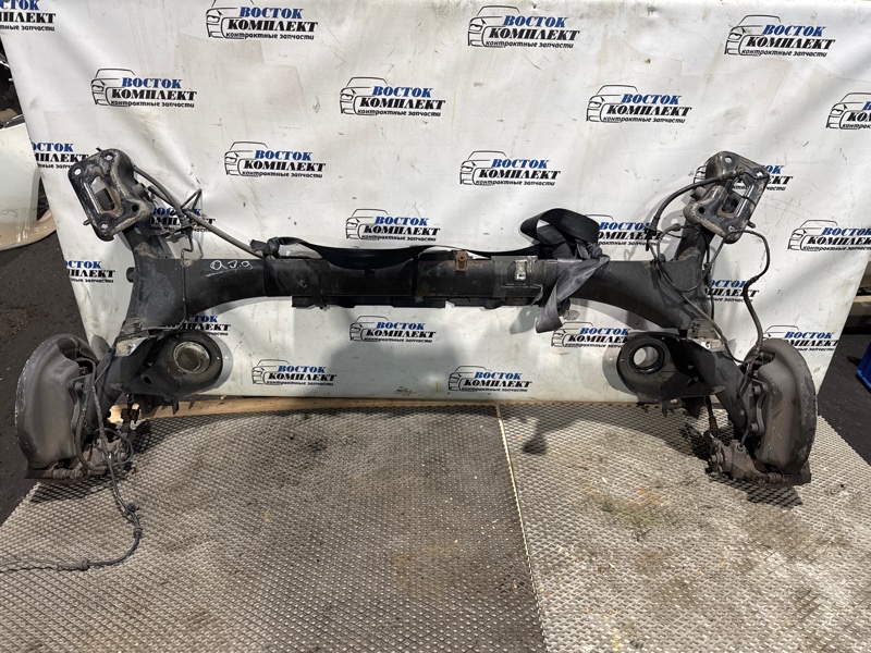 Балка подвески Peugeot 3008 2013 T84 EP6CDT зад