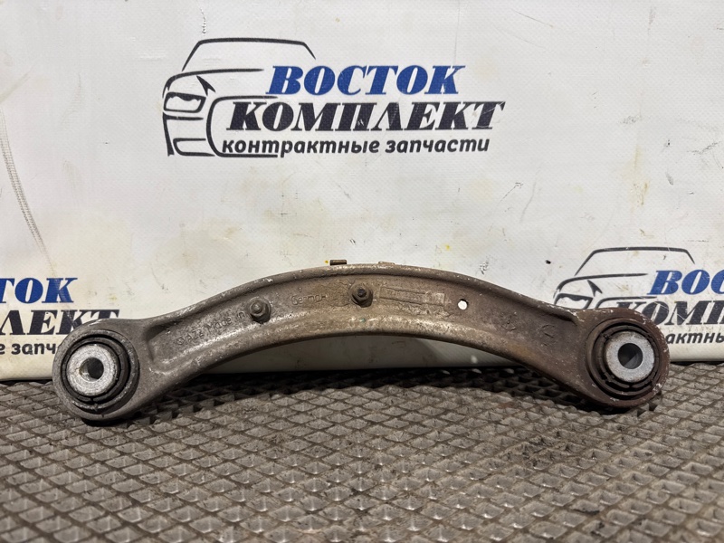 Рычаг подвески Volkswagen Touareg 2007 7L BHK зад лев