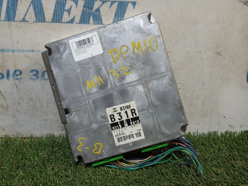 Блок управления ДВС Mazda Demio DW3W B3E