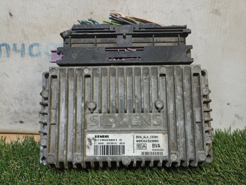 Блок управления ДВС Peugeot 307 3A-C TU5JP4