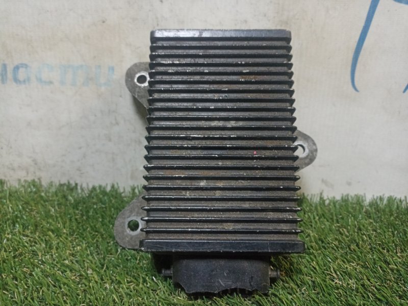 Блок управления форсунками Mitsubishi Pajero iO H76W 4G93