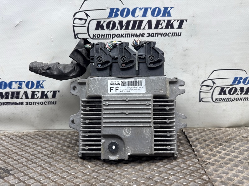 Блок управления ДВС Nissan Serena C26 MR20DD