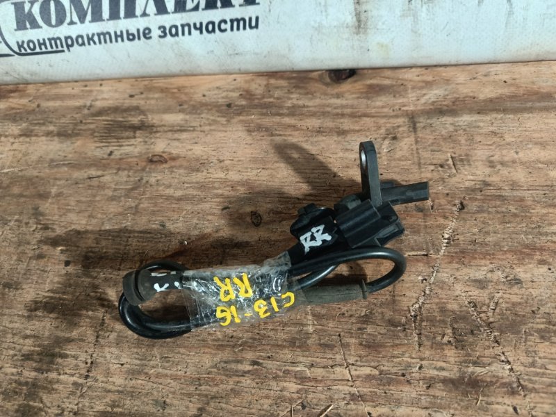 Датчик ABS Nissan March 2010 K13 HR12DE зад прав