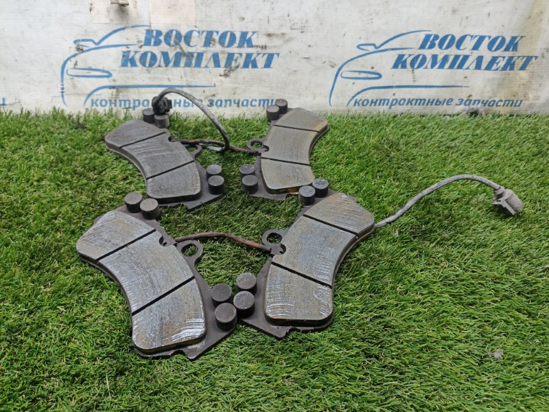 Колодки тормозные Volkswagen Touareg 2005 7L6 BMX перед