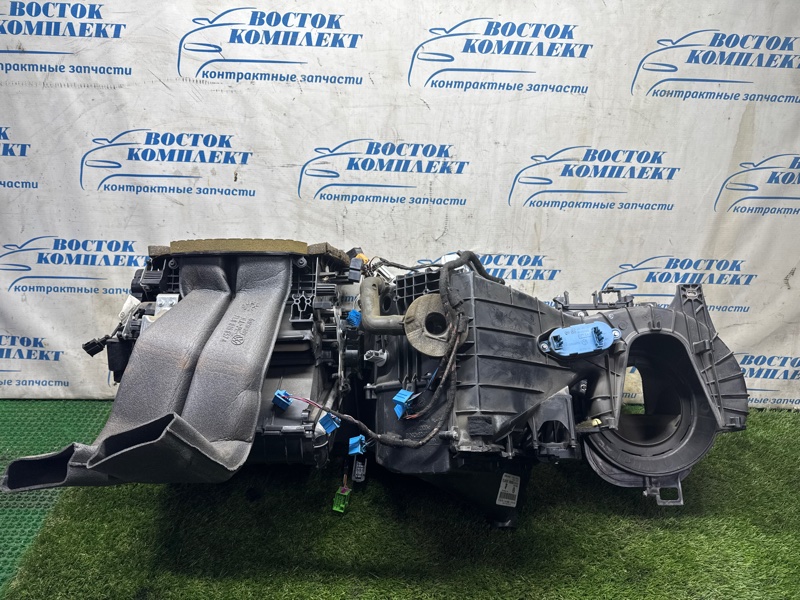 Корпус вентилятора отопителя Volkswagen Touareg 2005 7L6 BMX