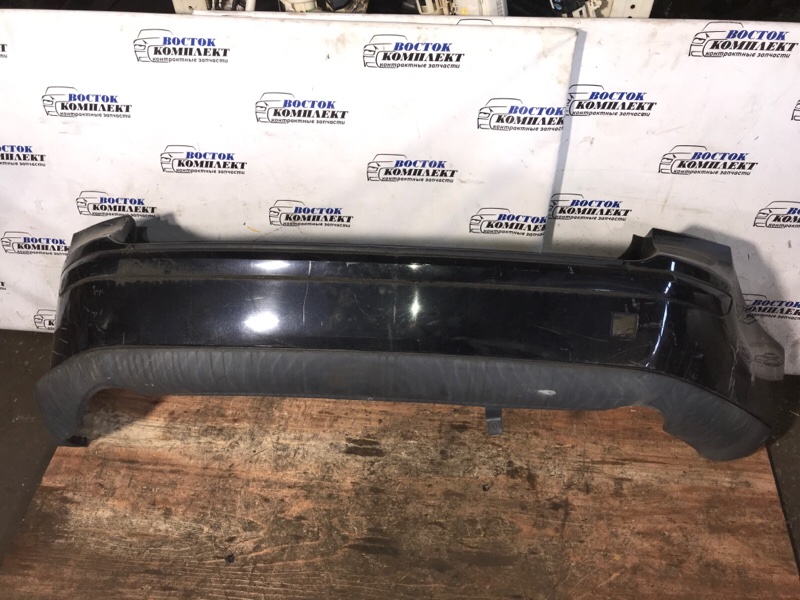 Бампер Volvo V50  B5254T3 зад