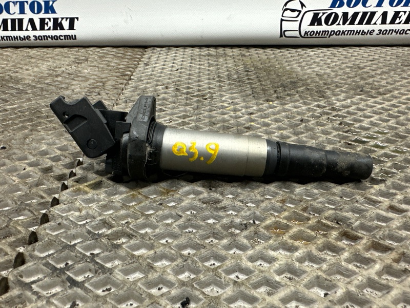 Катушка зажигания Peugeot 3008 2013 T84 EP6CDT