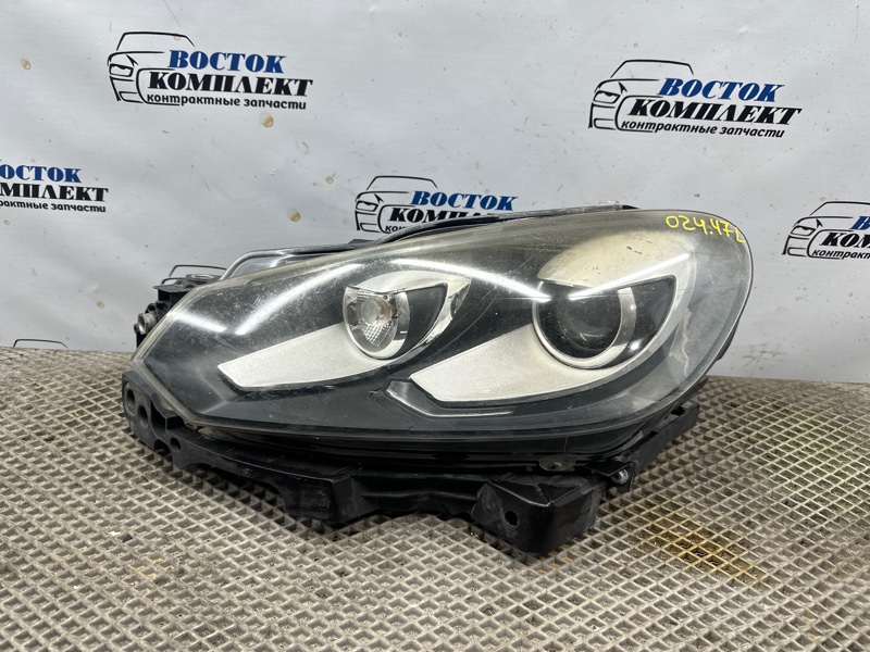 Фара Volkswagen Golf  CAV лев