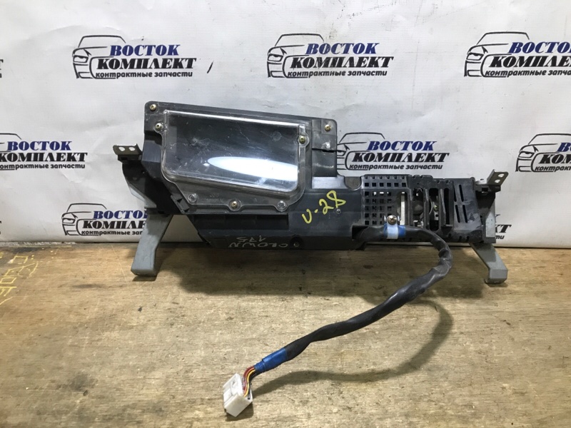 Проекция на лобовое стекло Toyota Crown Majesta UZS175 1UZ-FE