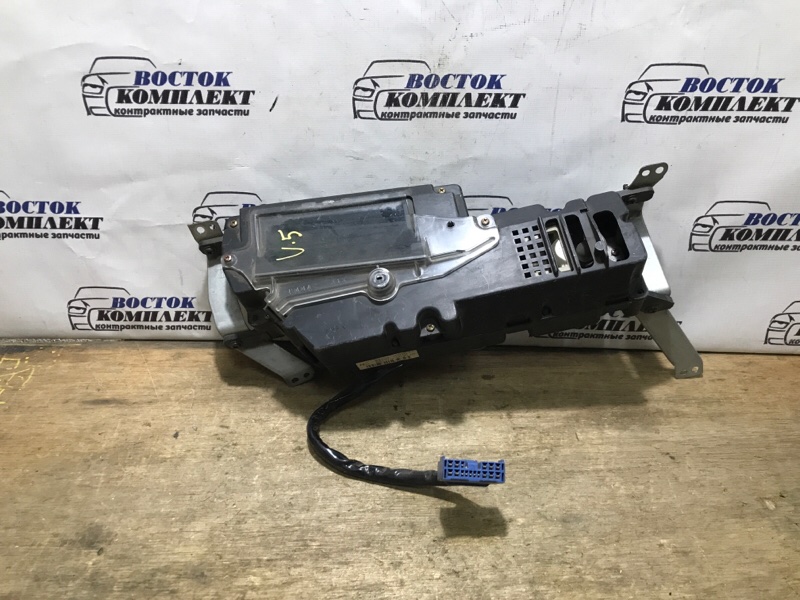 Проекция на лобовое стекло Toyota Crown Majesta JZS151