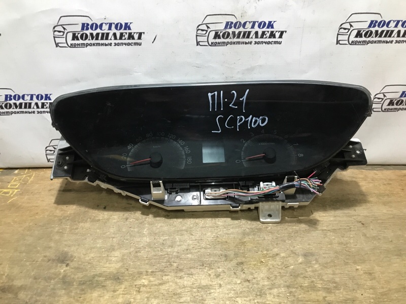 Комбинация приборов Toyota Ractis SCP100 2SZ-FE