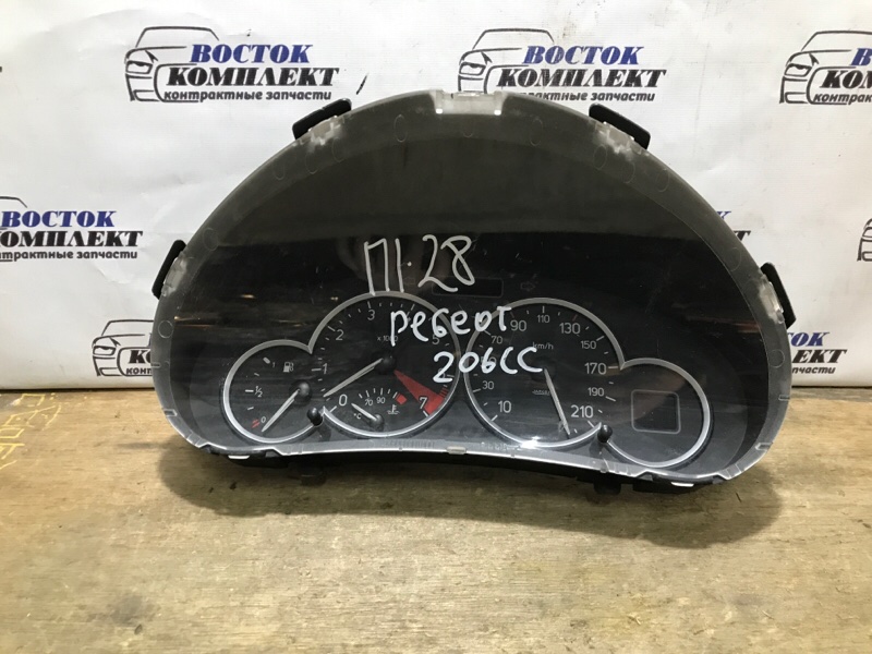 Комбинация приборов Peugeot 206  10FX5P