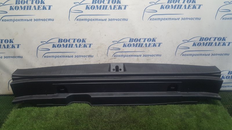 Накладка багажника Honda Stream 2007 RN8 R20A