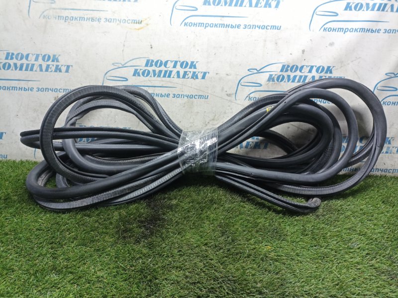 Уплотнитель Volkswagen Touareg 2005 7L6 BMX