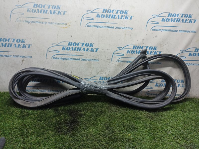 Уплотнитель Volkswagen Touareg 2005 7L6 BMX