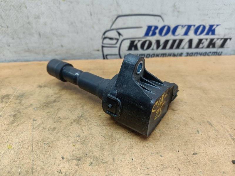 Катушка зажигания Honda Mobilio Spike 2006 GK2 L15A зад