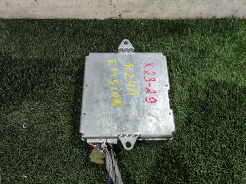 Блок управления ДВС Honda Elysion 2007 RR1 K24A