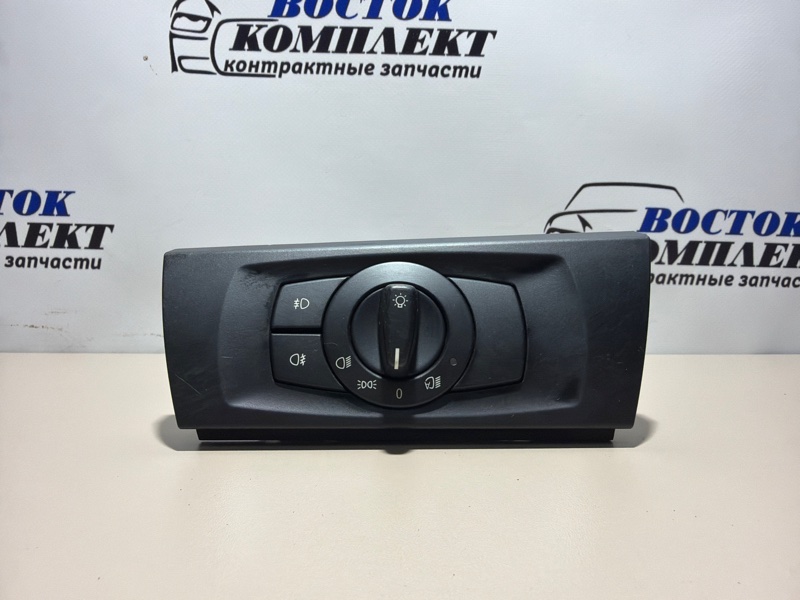 Блок включения фар BMW 323i WBABH360XONL06047 N52B25AF
