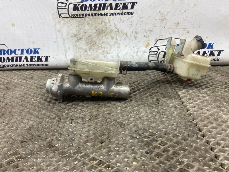 Главный тормозной цилиндр Nissan NV200 M20 HR16DE