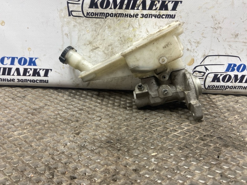 Главный тормозной цилиндр Nissan Note E12 HR12DE