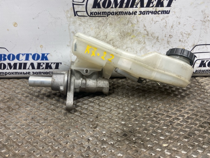 Главный тормозной цилиндр Mazda Demio DE3FS ZJ-VE