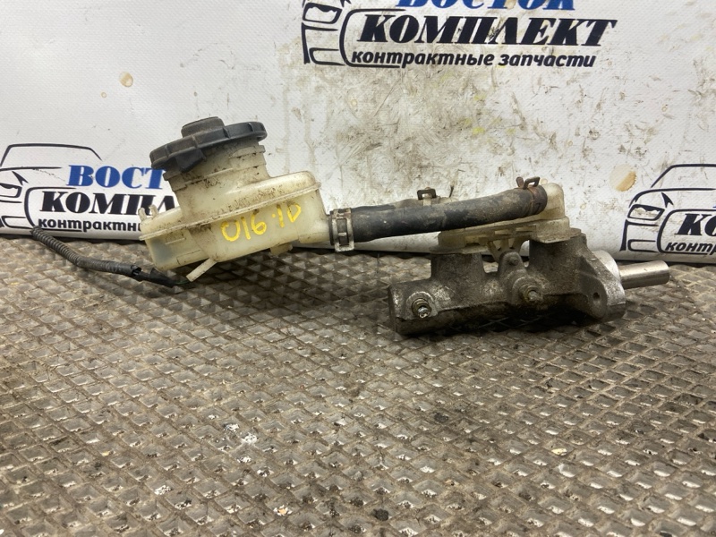 Главный тормозной цилиндр Honda Civic EU1 D15B