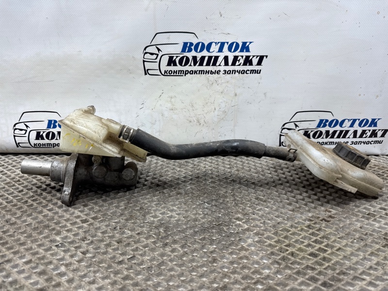 Главный тормозной цилиндр Mazda Biante CCEFW LF-VDS