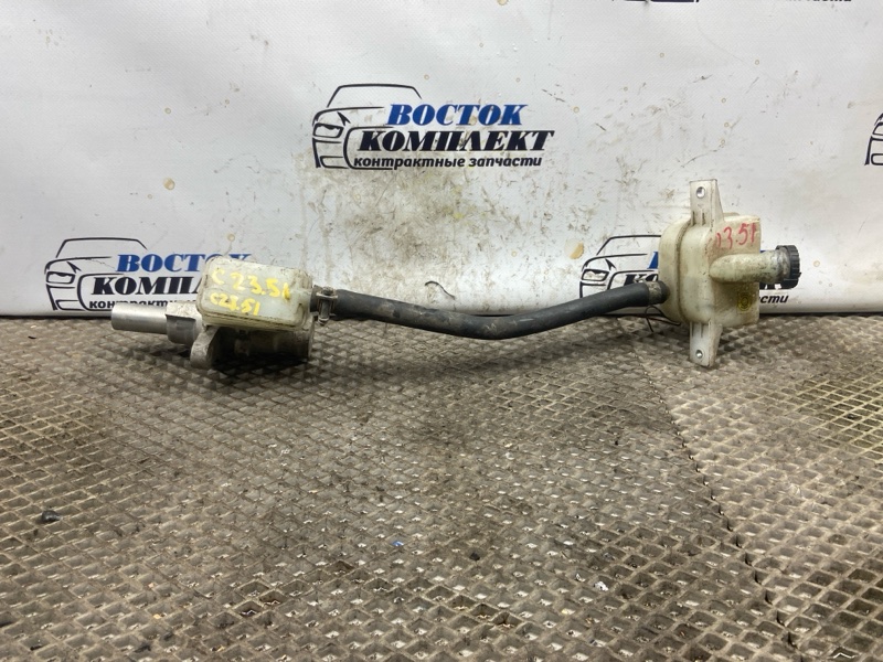 Главный тормозной цилиндр Nissan Serena 2009 CC25 MR20DE