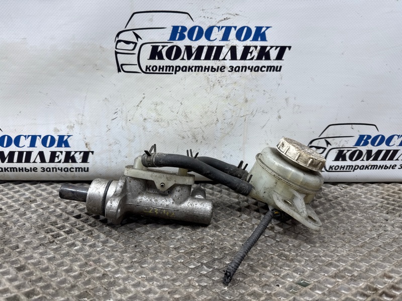 Главный тормозной цилиндр Mitsubishi Colt 2005 Z22A 4A90