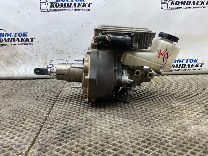 Главный тормозной цилиндр Nissan Fuga 2010 HY51 VQ35HR