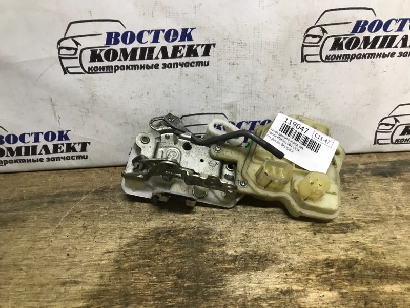 Замок дверной Honda Mobilio GB1 L15A перед лев