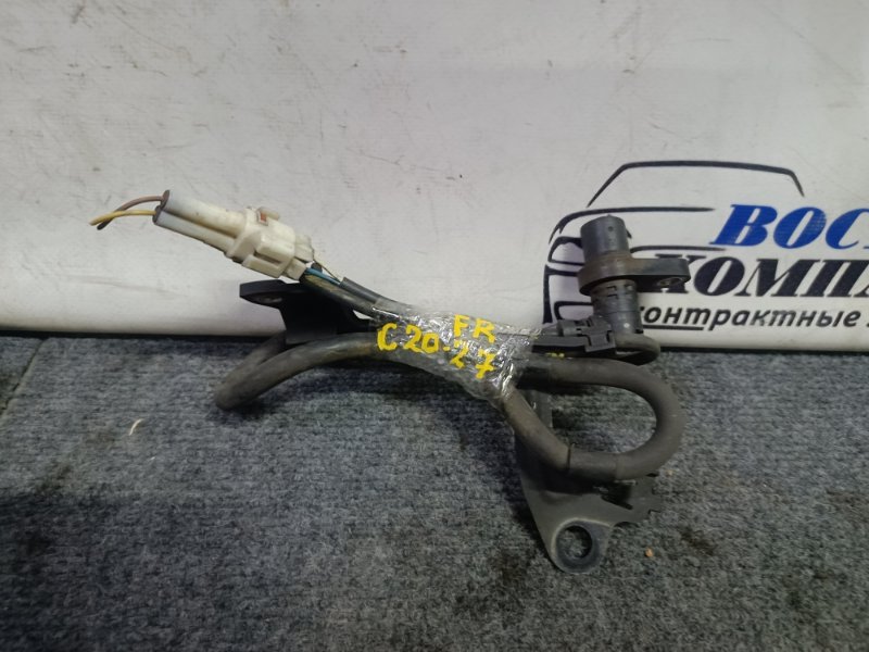 Датчик ABS Toyota Voxy 2006 AZR60G 1AZ-FSE перед прав