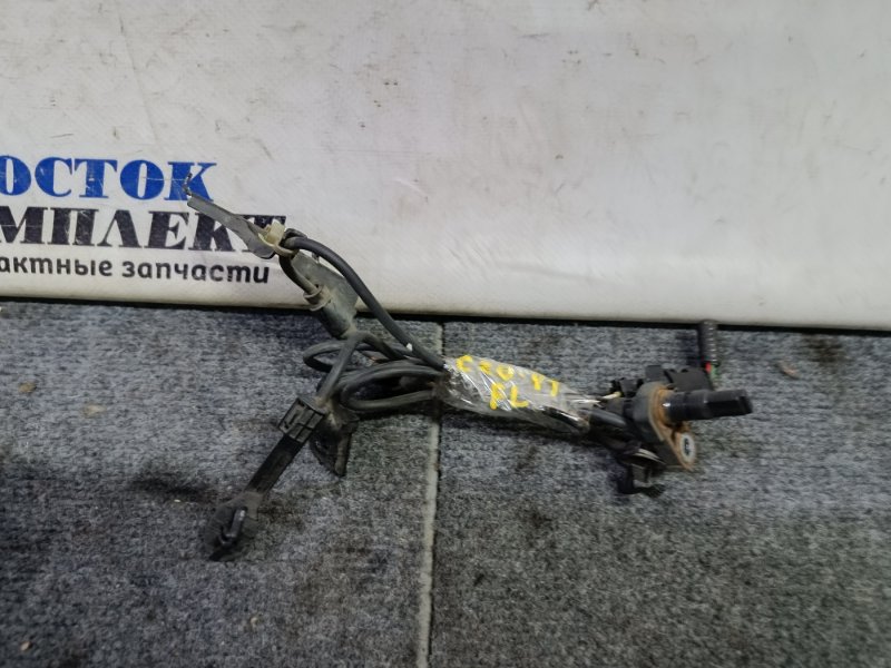 Датчик ABS Toyota Aqua 2013 NHP10 1NZ-FXE перед лев
