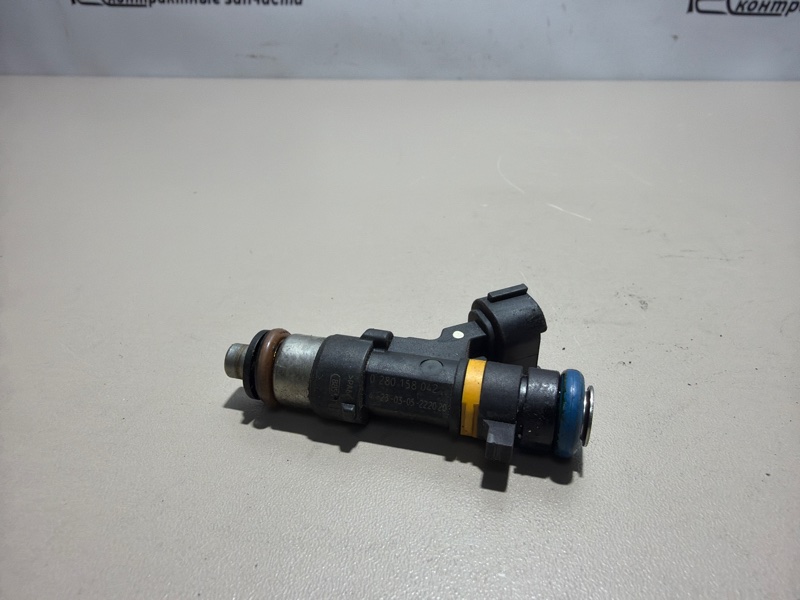 Форсунка топливная Nissan Fuga PY50 VQ35DE