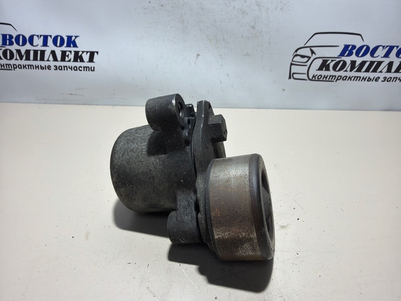 Ролик натяжной приводного ремня Nissan Serena C26 MR20DD