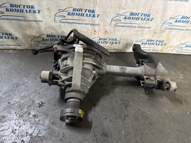 Редуктор моста Jeep Liberty 2005 KJ EKG перед