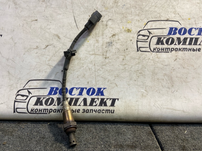 Датчик кислородный Toyota Ractis SCP100 2SZ-FE