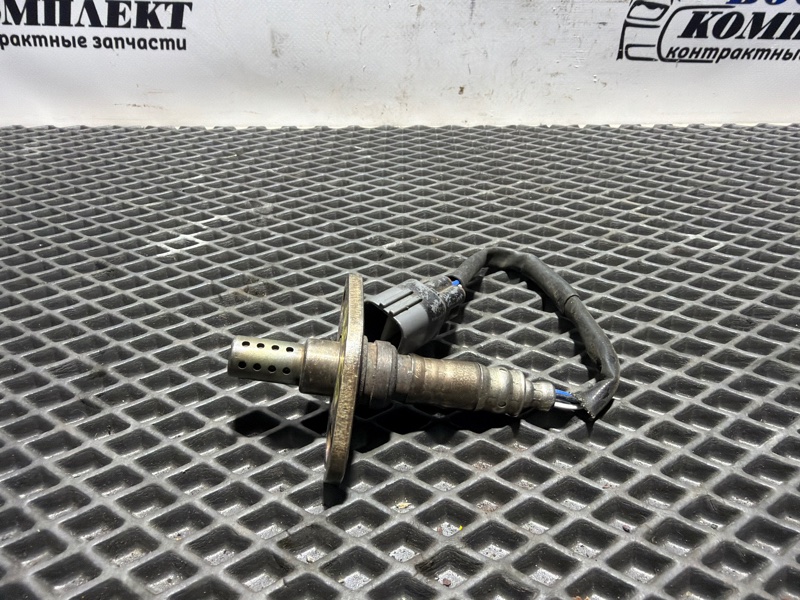 Датчик кислородный Toyota Land Cruiser UZJ100W 2UZ-FE
