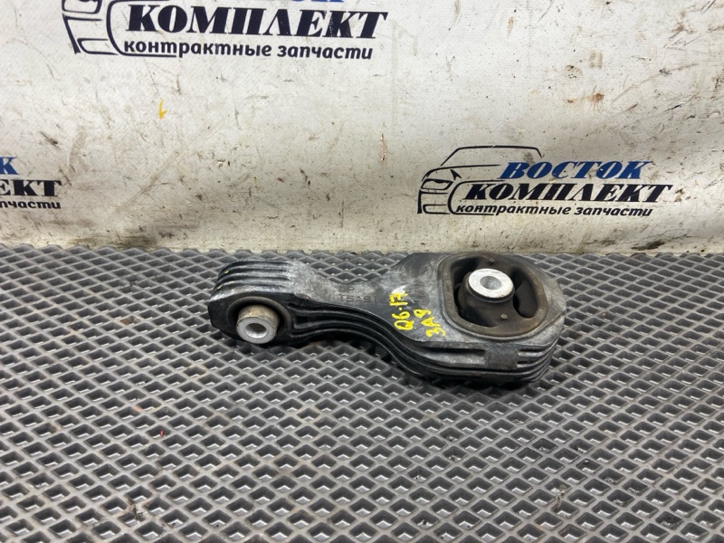Подушка двигателя Honda Shattle 2015 GP7 LEB зад