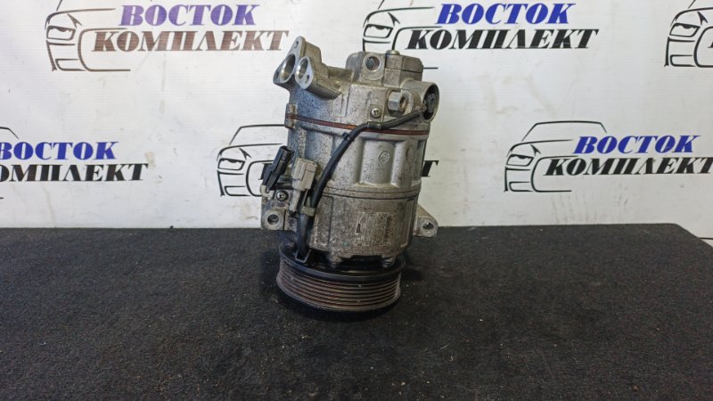 Компрессор кондиционера Nissan Serena FC26 MR20DD