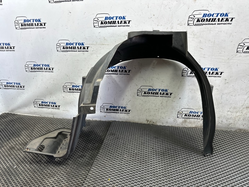 Подкрылок Honda Mobilio Spike 2003 GK1 L15A перед прав
