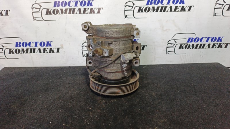 Компрессор кондиционера Toyota Vista AZV50 1AZ-FSE