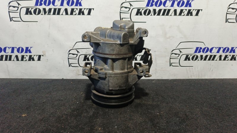 Компрессор кондиционера Toyota Sienta NCP81G 1NZ-FE